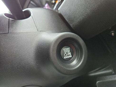 Used 2025 RAM ProMaster 2500 w/ Convenience Group image 26