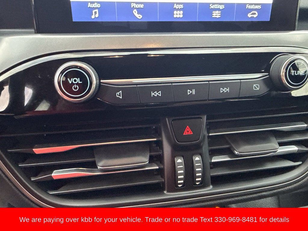 Used 2024 Ford Escape Active AWD/4WD image 12