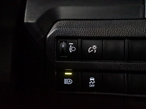 Certified 2024 Toyota Tacoma SR RWD image 23