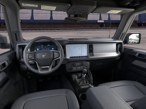 New 2026 Ford Bronco Badlands AWD/4WD image 9