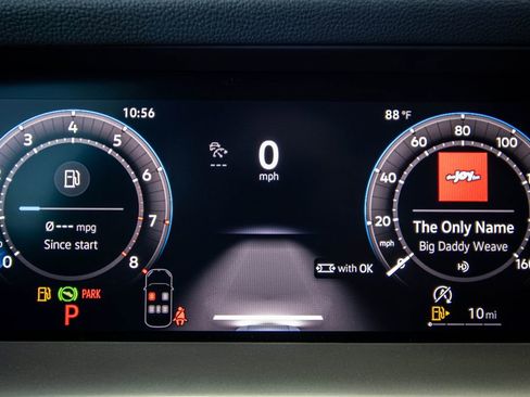 New 2026 Volkswagen Tiguan SE R-Line FWD image 41