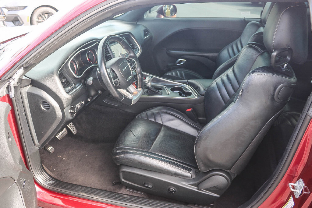 Used 2018 Dodge Challenger SRT w/ Technology Group RWD image 22