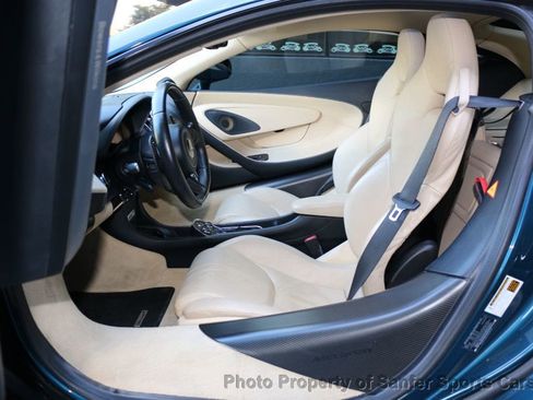 Used 2017 McLaren 570S Coupe image 20