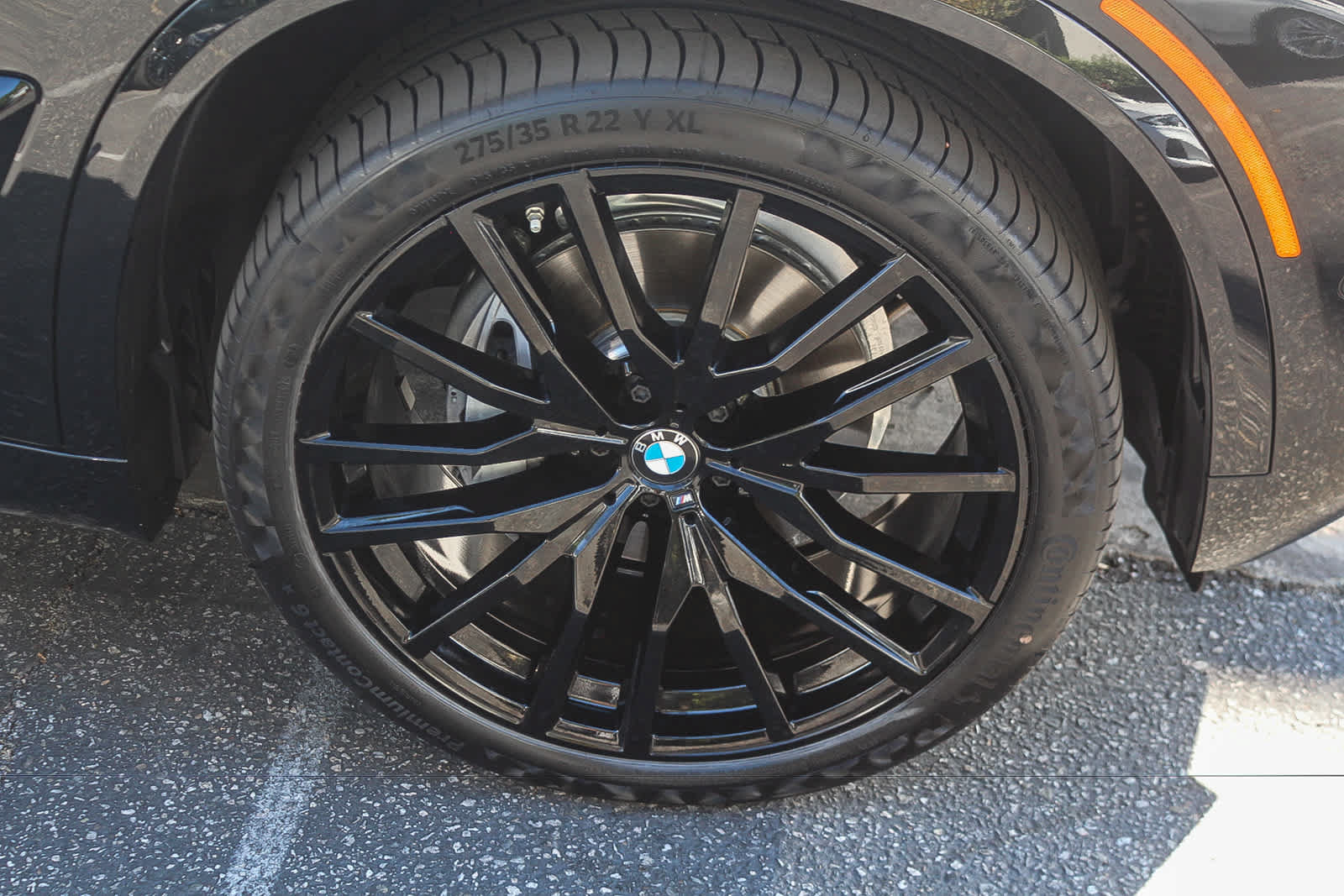 Used 2026 BMW X5 sDrive40i w/ M Sport Package RWD image 9