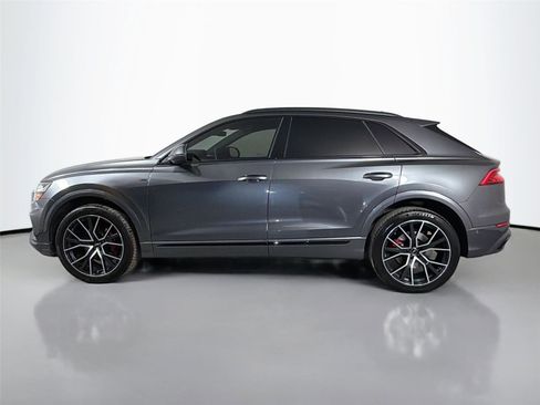 Used 2020 Audi Q8 Prestige w/ Prestige Package AWD/4WD image 2