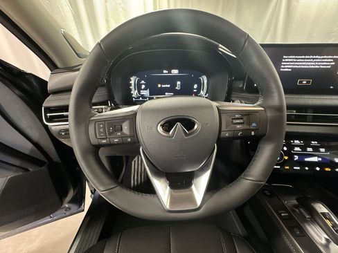 Certified 2026 INFINITI QX60 Luxe w/ Cargo Package AWD/4WD image 25