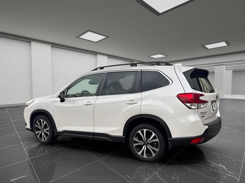 Used 2023 Subaru Forester Limited w/ Popular Package #2 AWD/4WD image 12