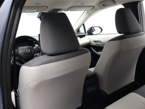 Certified 2025 Toyota Corolla LE image 20