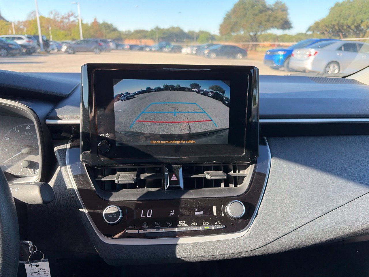 Used 2025 Toyota Corolla LE FWD image 10