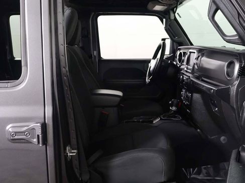 Used 2022 Jeep Wrangler Unlimited Sport image 27