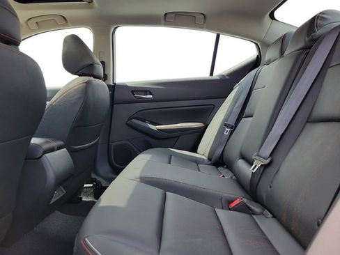 New 2025 Nissan Altima 2.5 SR w/ SR Premium Package image 36