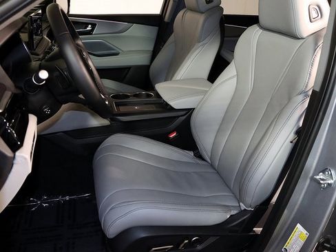 Certified 2026 Acura MDX w/ Technology Package image 4