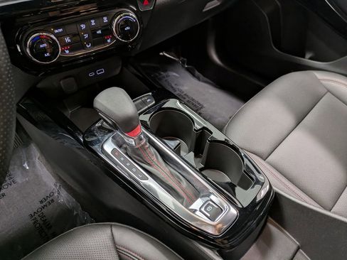 Used 2025 Chevrolet Trax RS w/ Driver Confidence Package image 13