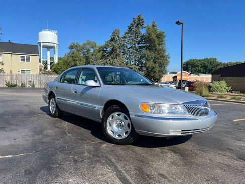 Used 2000 Lincoln Continental FWD image 11
