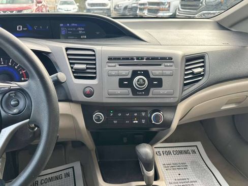 Used 2012 Honda Civic LX image 17