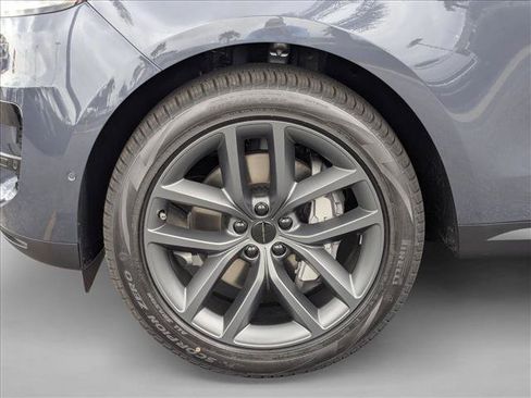 New 2026 Land Rover Range Rover Sport SE AWD/4WD image 10