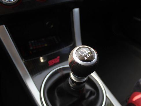 Used 2015 Subaru WRX STI AWD/4WD image 20