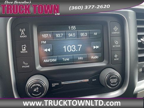 Used 2019 RAM 1500 Classic SLT AWD/4WD image 21