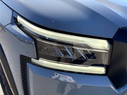 Used 2023 Nissan Frontier PRO-4X w/ Tow Package image 30