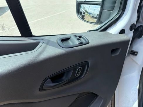 Used 2025 Ford Transit 250 148 High Roof Extended w/ Load Area Protection Package RWD image 10