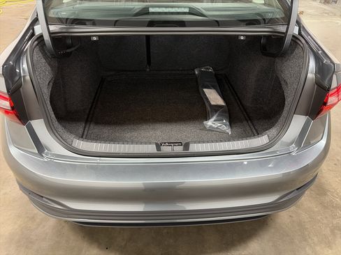 New 2026 Volkswagen Jetta SE image 28