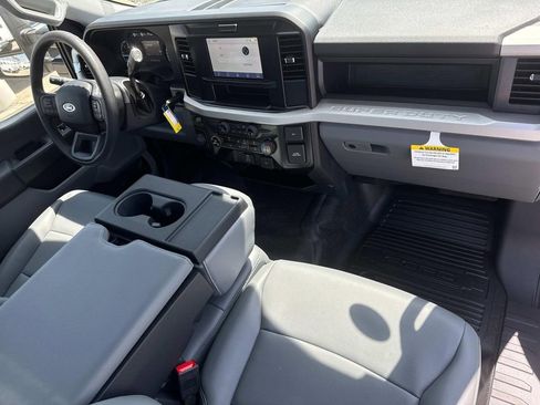 New 2025 Ford F350 XL w/ XL Chrome Package image 23