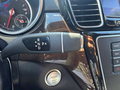 Used 2017 Mercedes-Benz GLE 350 4MATIC w/ Premium 1 Package image 15