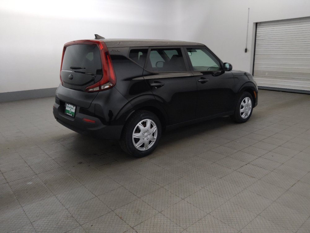 Used 2020 Kia Soul LX FWD image 10
