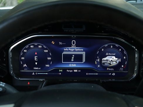 Used 2023 Chevrolet Silverado 1500 LT image 12