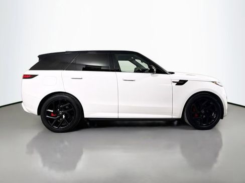 Used 2023 Land Rover Range Rover Sport SE Dynamic AWD/4WD image 4