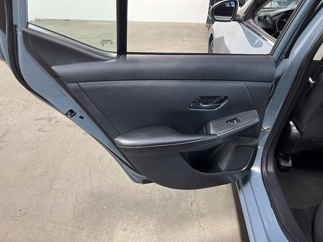 Used 2024 Nissan Sentra SV FWD image 20