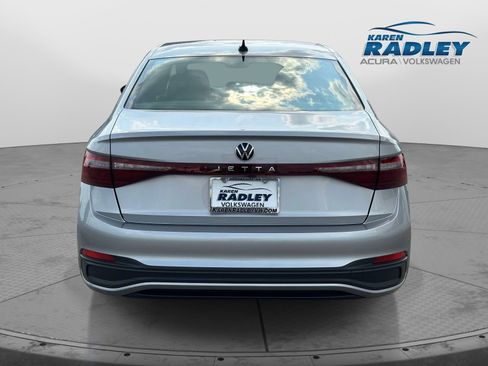 Certified 2026 Volkswagen Jetta Sport FWD image 3