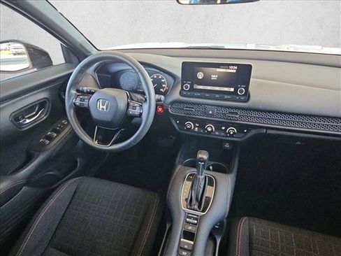 Used 2024 Honda HR-V Sport image 3