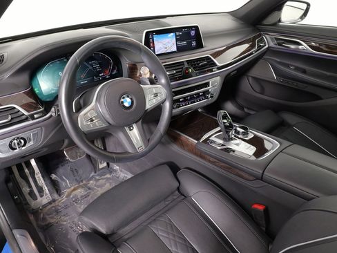 Used 2022 BMW 750i xDrive 750i xDrive w/ Executive Package image 31