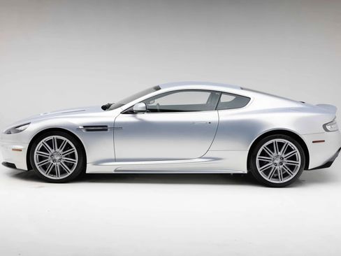 Used 2009 Aston Martin DBS Coupe RWD image 15