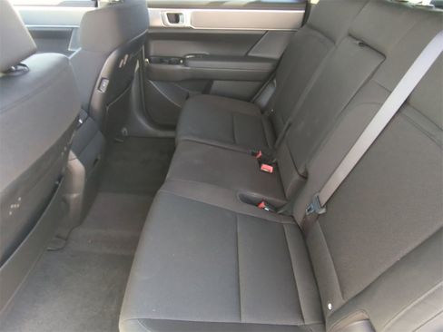 New 2026 Hyundai Santa Fe SE image 16