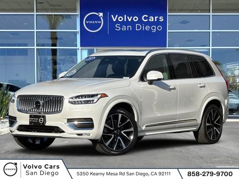 Certified 2023 Volvo XC90 B5 Plus AWD/4WD image 1