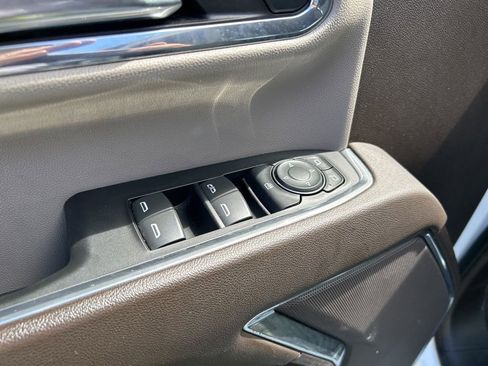 Used 2024 Chevrolet Silverado 2500 LT image 13