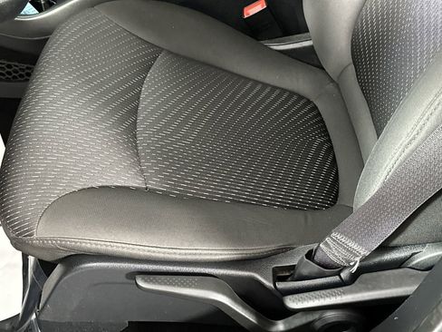 Used 2017 Dodge Journey SE image 12