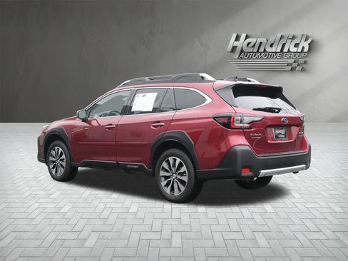 Certified 2025 Subaru Outback Touring XT image 7