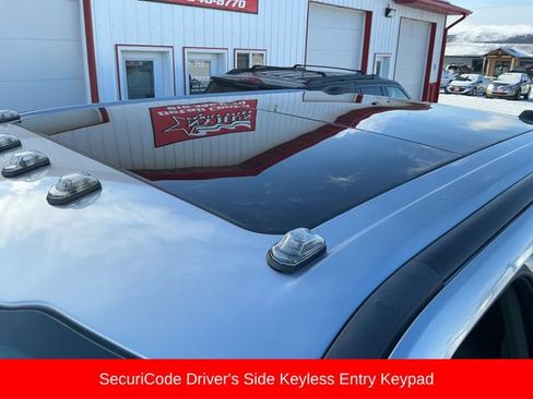 Used 2020 Ford F350 XLT w/ XLT Premium Package image 16