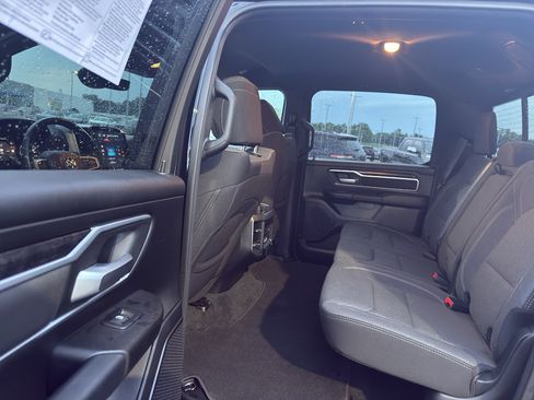 Used 2023 RAM 1500 Big Horn AWD/4WD image 31