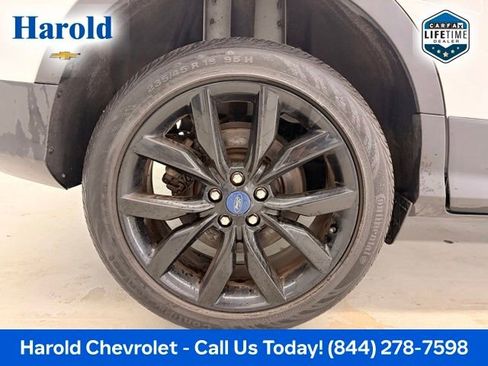 Used 2019 Ford Escape SE FWD image 7