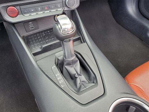 Used 2024 Ford Mustang Premium image 27