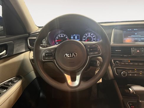 Used 2018 Kia Optima LX image 13