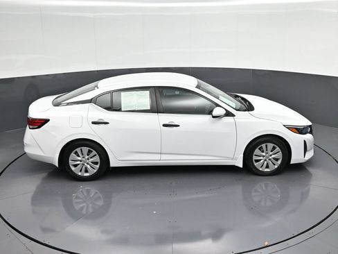 Used 2024 Nissan Sentra S FWD image 20