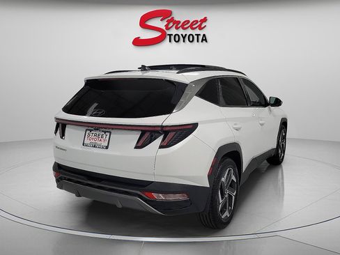 Used 2023 Hyundai Tucson Limited image 4