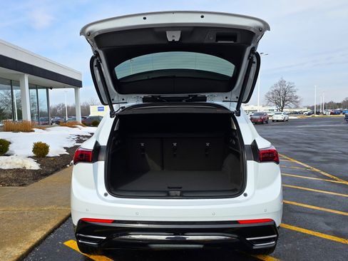 New 2026 Buick Envision Sport Touring image 8