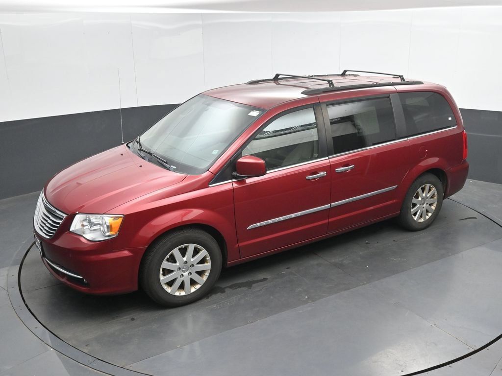 Used 2016 Chrysler Town & Country Touring w/ Driver Convenience Group FWD image 31