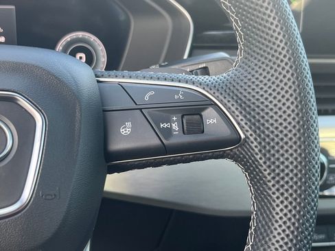 Used 2021 Audi S4 Premium Plus w/ Premium Plus Package image 18